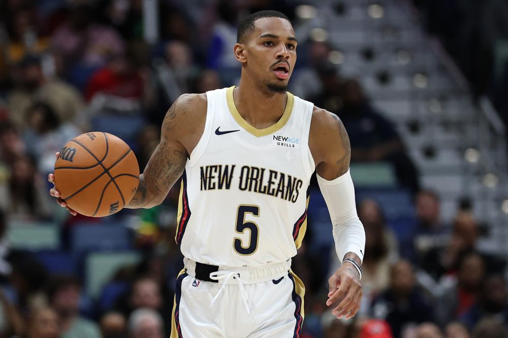 雄鹿本赛季常规赛已被七支球队横扫，其中包括开拓者.