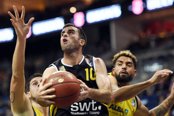 尤其是在中 尤其是在中